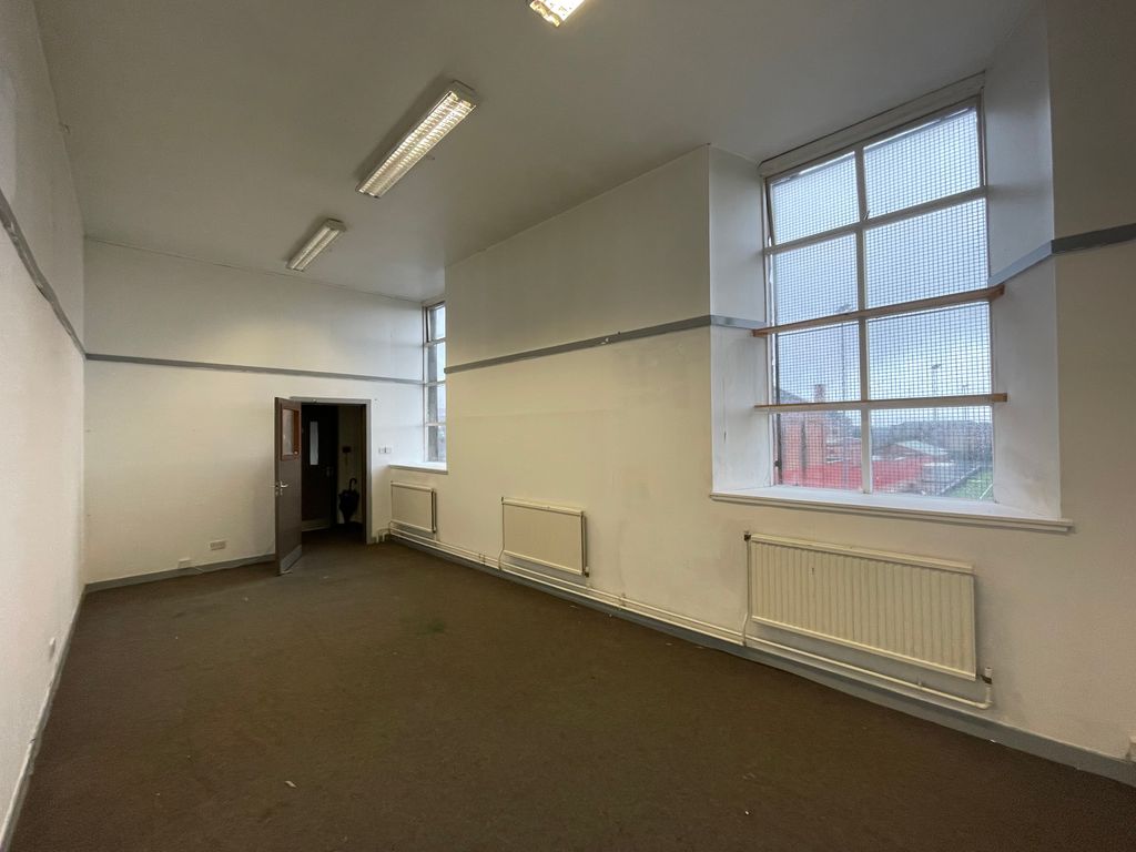 Office to let in Tannadice Street, Dundee DD3, £5,000 pa
