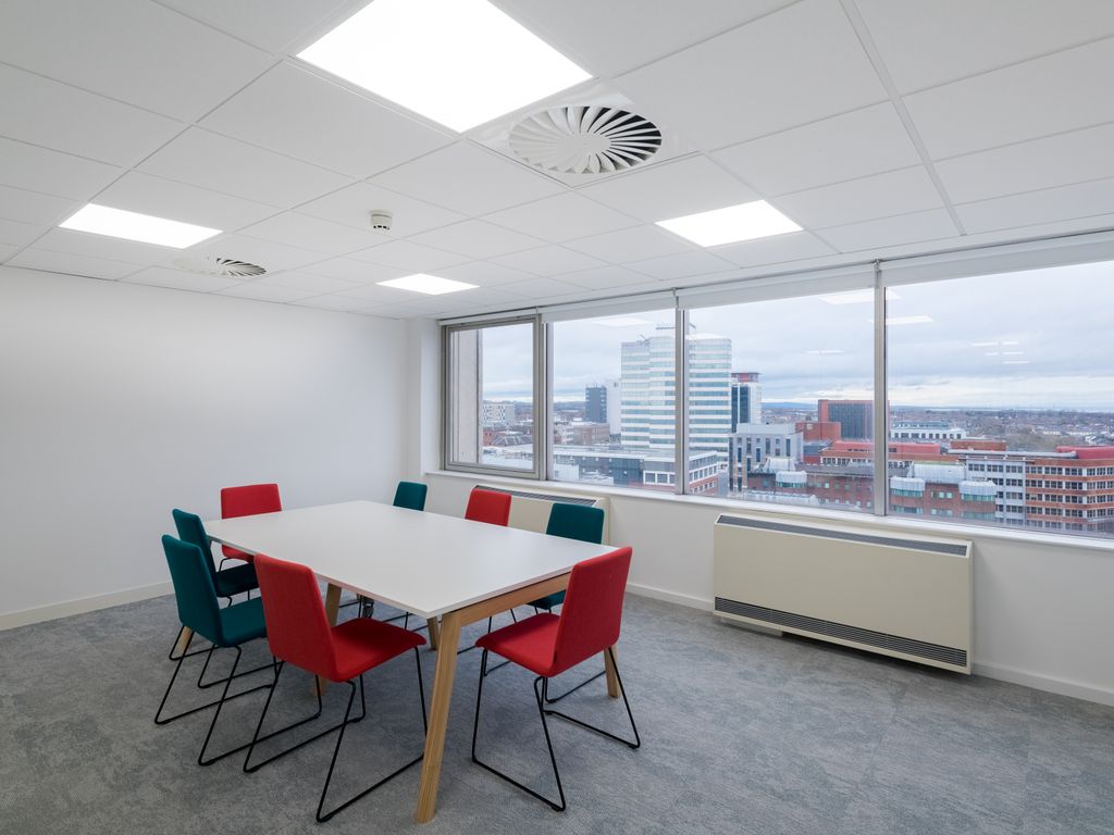 Office to let in Cardiff CF24, £11,180 pa