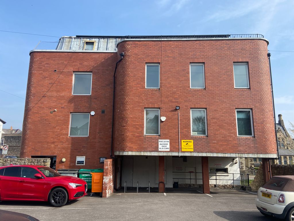 Office to let in The Old Bank, 46 - 48 Cardiff Road, Llandaff, Cardiff CF5, £23,000 pa