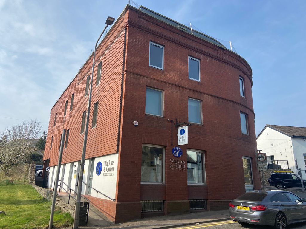 Office to let in The Old Bank, 46 - 48 Cardiff Road, Llandaff, Cardiff CF5, £23,000 pa