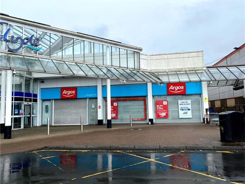 Retail premises to let in 15-17 Britannia Way, West Dunbartonshire, Clydebank G81, £250,000 pa