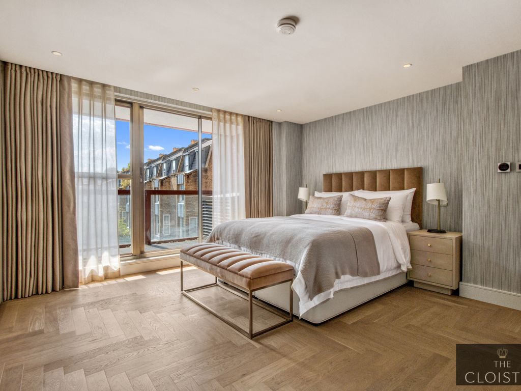 3 bed flat for sale in Knightsbridge, London SW7, £6,500,000