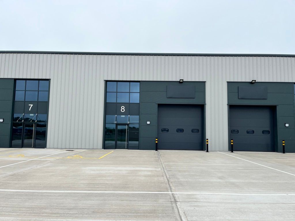 Industrial to let in Unit 8 Trident Business Park, Llangefni, Anglesey LL77, £19,075 pa