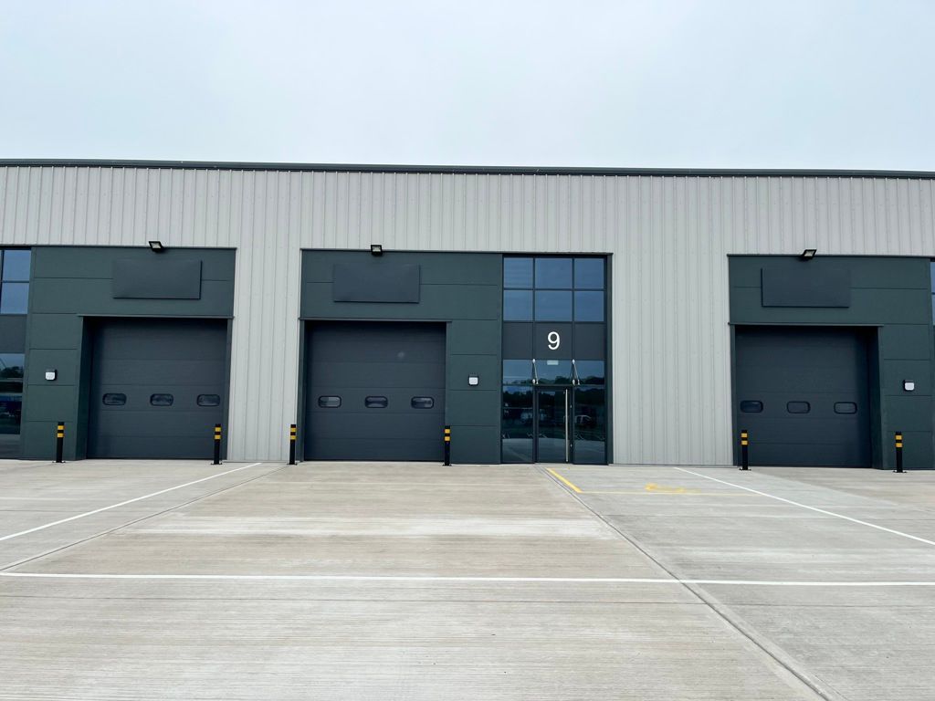 Industrial to let in Unit 9 Trident Business Park, Llangefni, Anglesey LL77, £19,075 pa