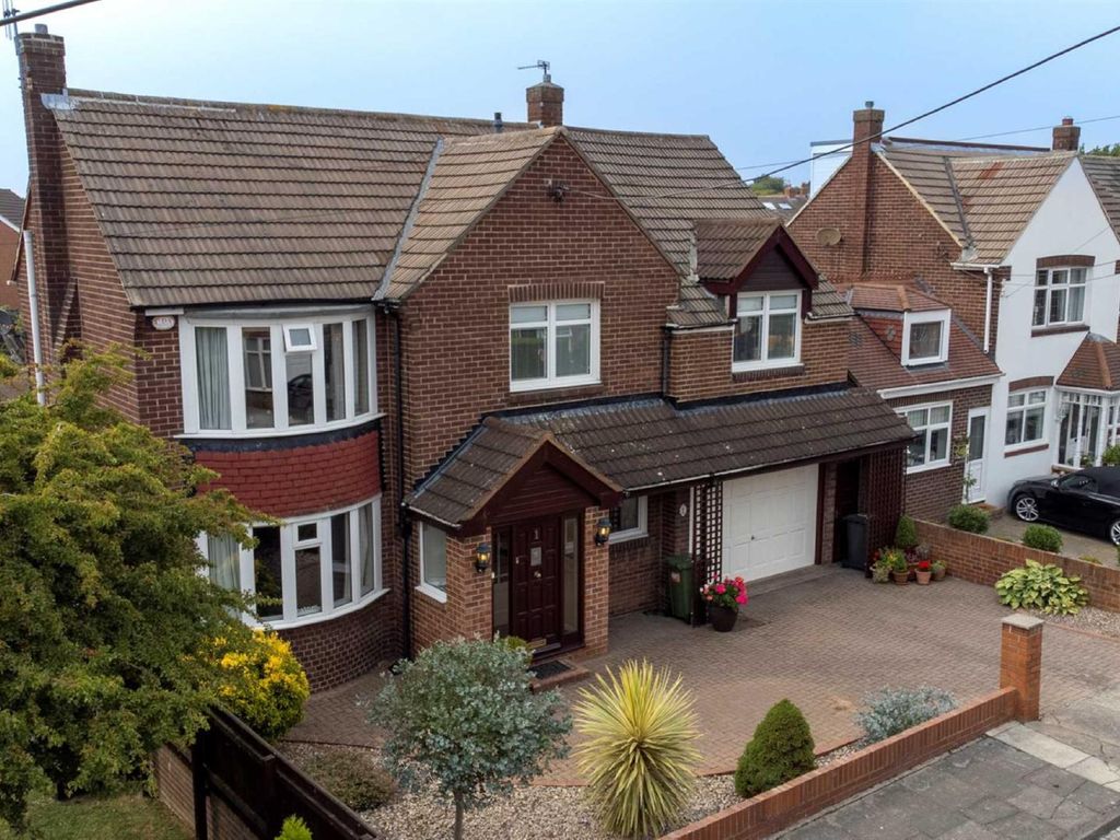 4 bed detached house for sale in Woodlands View, Cleadon, Sunderland SR6, £650,000