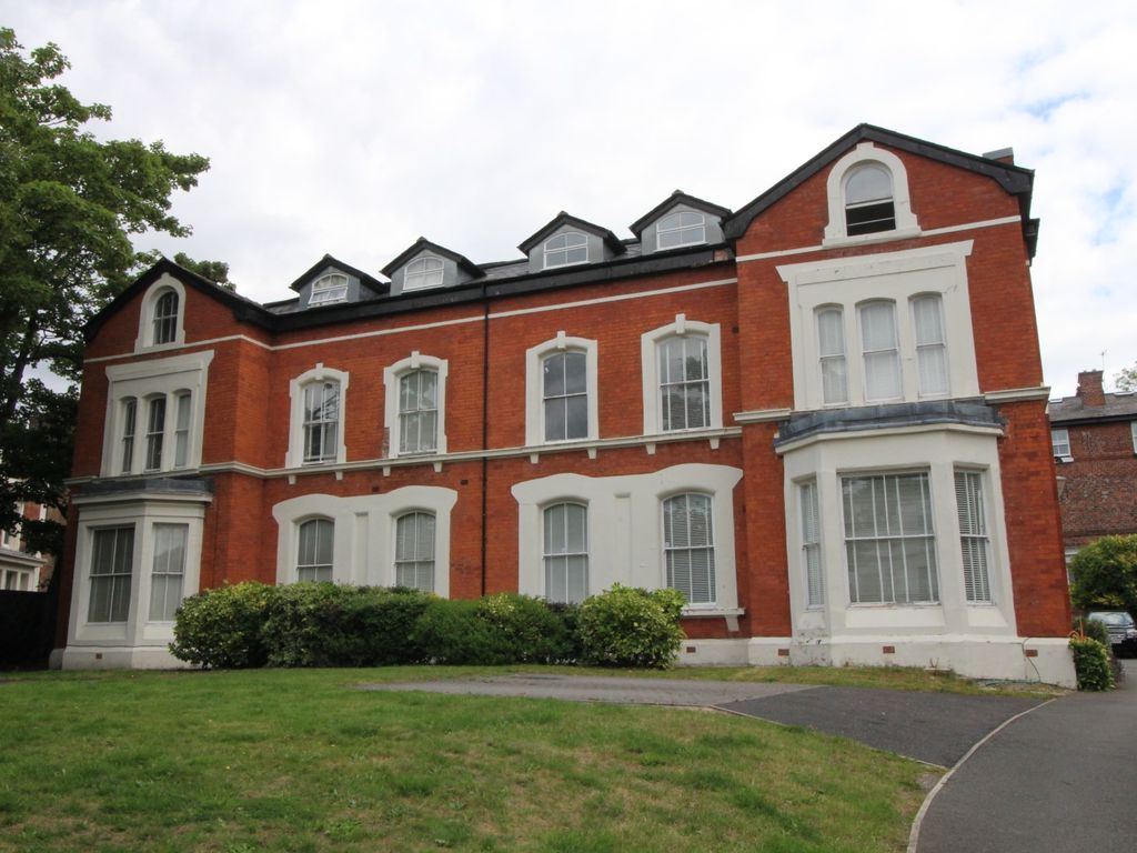 2 bed flat to rent in Parkfield Road, Aigburth L17, £995 pcm