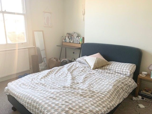 2 bed flat to rent in Burlington Street, Brighton BN2, £1,495 pcm