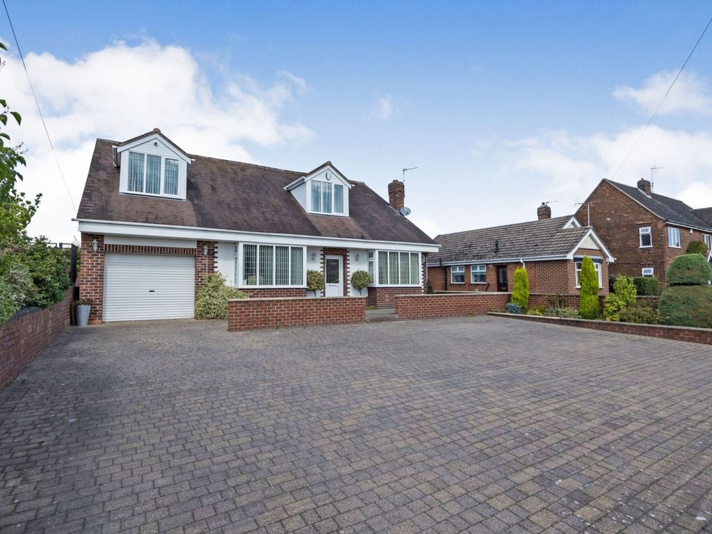5 bed detached house for sale in Heanor Road, Smalley DE7, £565,000