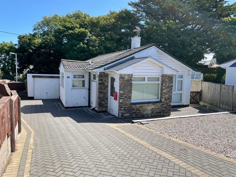 3 bed detached bungalow for sale in Ros Lyn, Carbis Bay, St. Ives TR26, £425,000