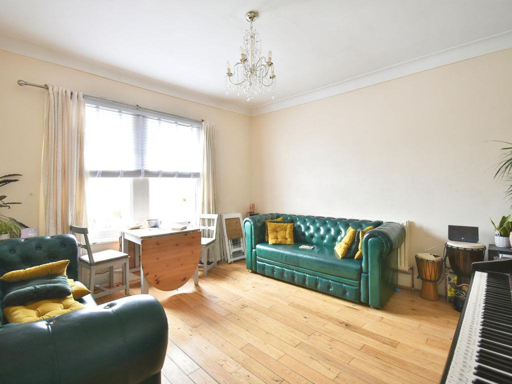 3 bed flat for sale in 8 Ringstead Road, Catford, Hither Green Borders, London SE6, £350,000