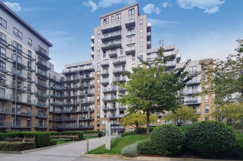 2 bed flat for sale in Seven Sea Gardens, Bow E3, £460,000