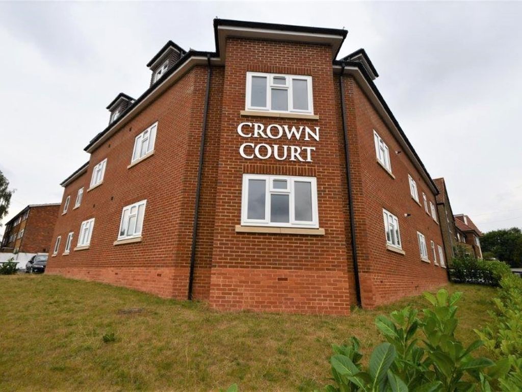 New home, 1 bed flat for sale in Clewer Hill Road, Windsor SL4, £265,000