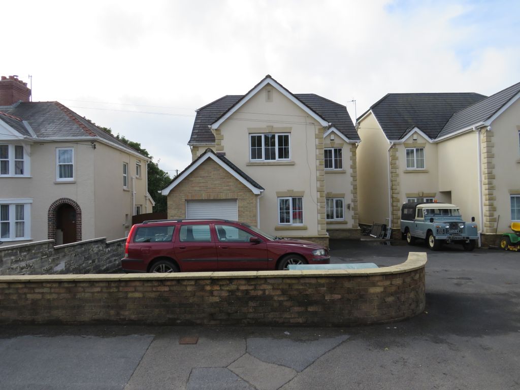 5 bed detached house for sale in Gwscwm Rd, Burry Port, Carmarthenshire SA16, £485,000