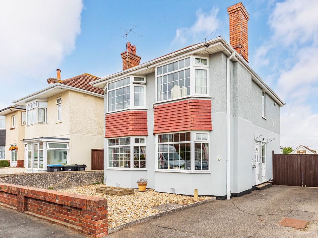 4 bed detached house for sale in Burcombe Road, Bournemouth BH10, £350,000