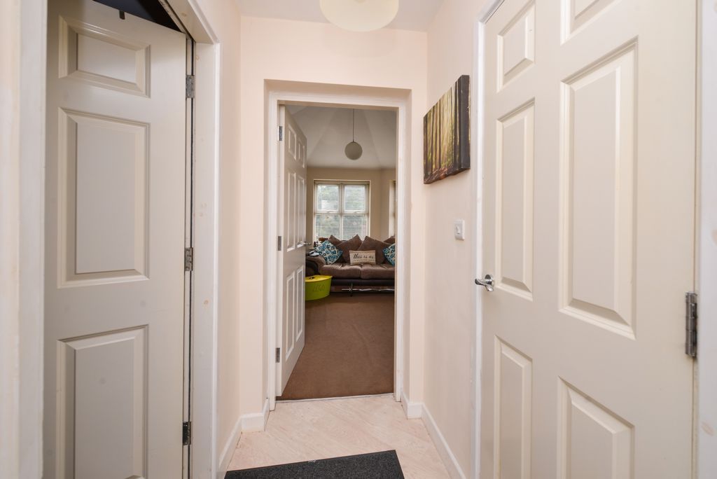 2 bed flat for sale in Captain Webb Drive, Dawley TF4, £119,995