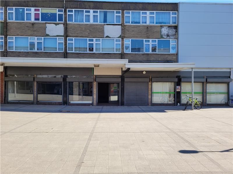 Retail premises to let in & 6 Kennedy Way, Immingham, Lincolnshire DN40, £40,000 pa