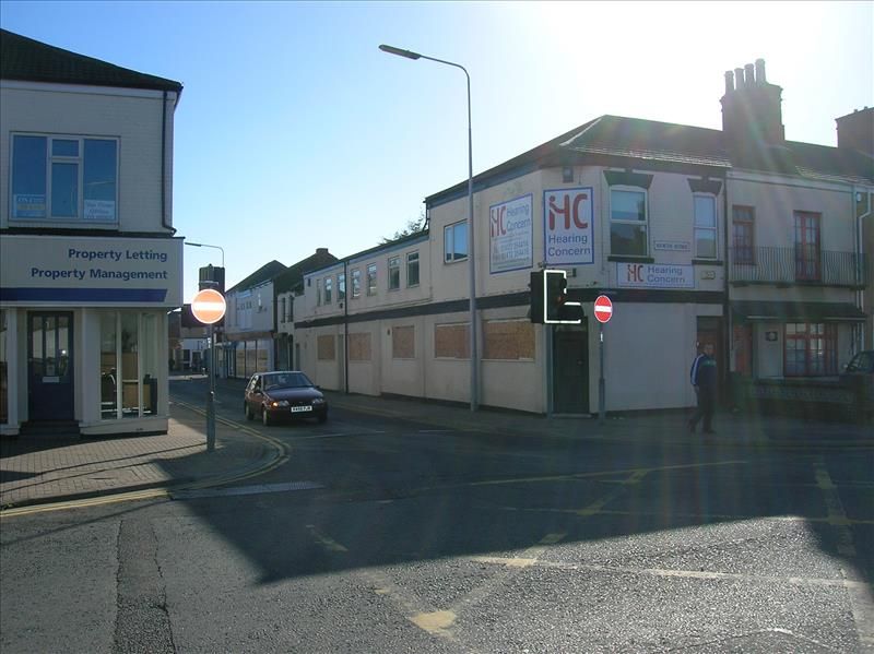 Office to let in Suite 1, 53 Hainton Avenue, Grimsby DN32, £5,200 pa
