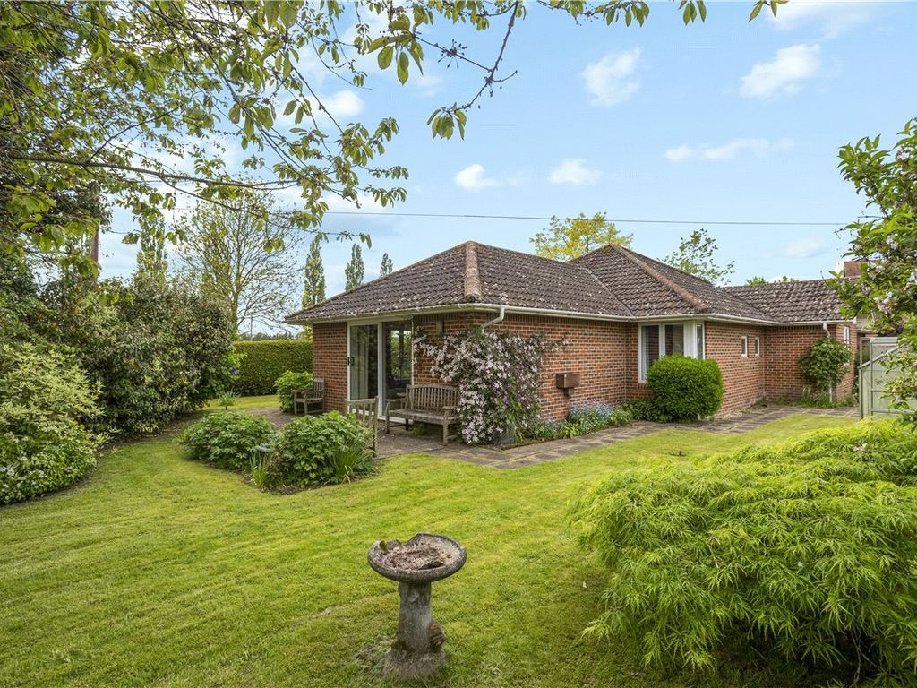 3 bed bungalow for sale in Grafton Place, East Grafton, Marlborough, Wiltshire SN8, £525,000