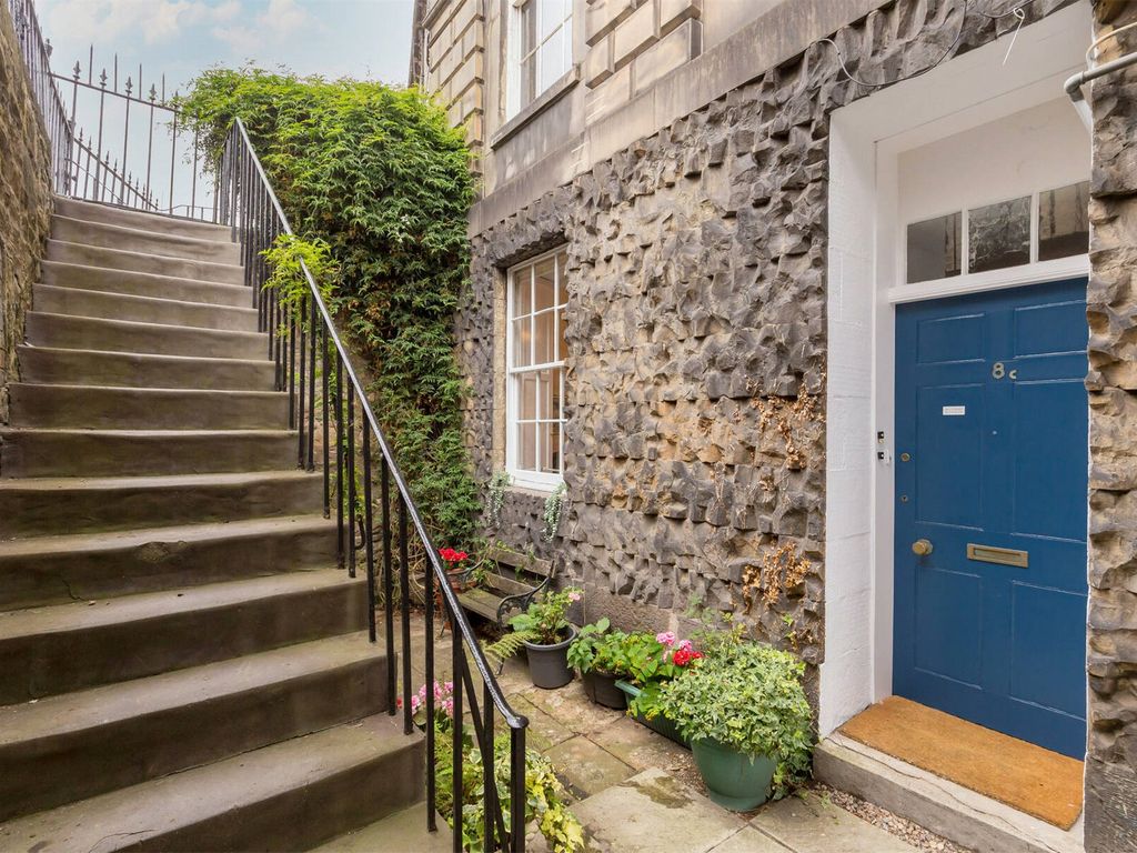2 bed flat for sale in 8C/2, Abercromby Place, New Town, Edinburgh EH3, £340,000