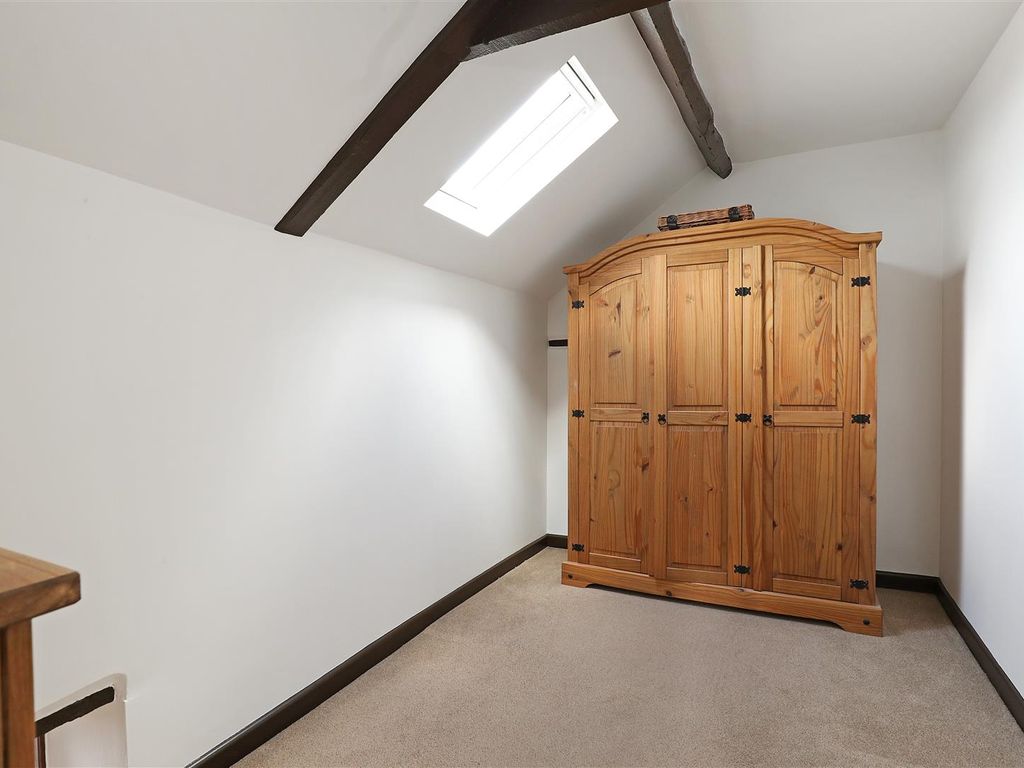 3 bed barn conversion for sale in Tickenham Hill, Tickenham, Clevedon BS21, £575,000