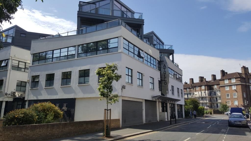 Office to let in Gallery Court, Pilgrimage Street, London SE1, £130,585 pa