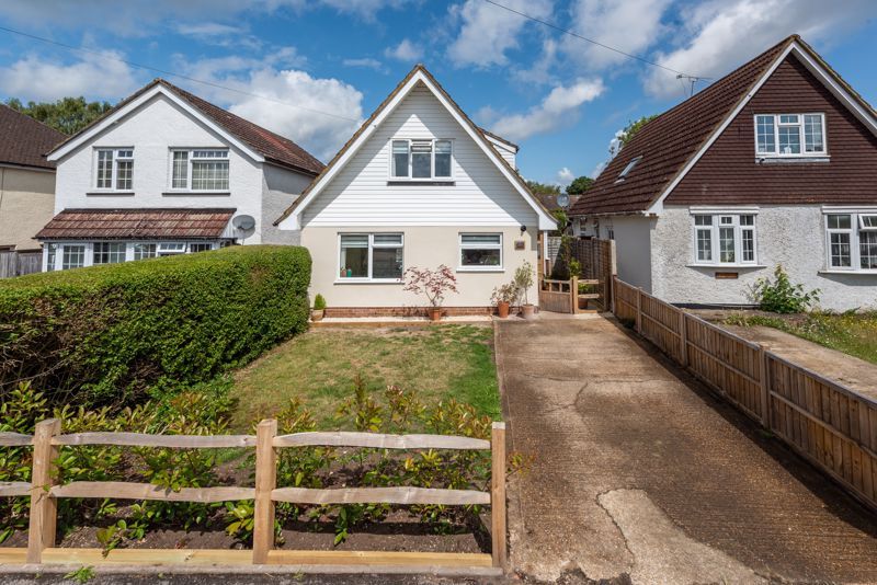 3 bed detached house for sale in Dawnay Road, Great Bookham, Bookham, Leatherhead KT23, £599,950