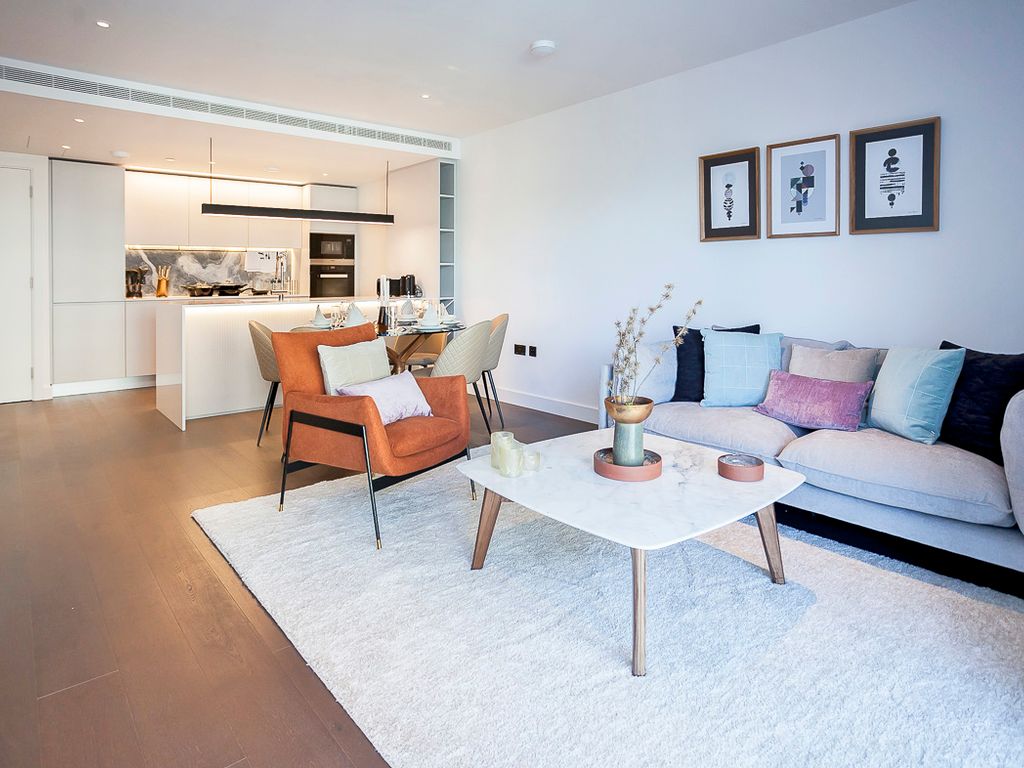 2 bed flat for sale in Belvedere Row Apartments, Fountain Park Way, London W12, £1,200,000