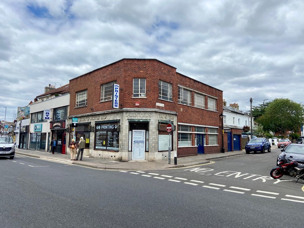 Retail premises for sale in Southsea PO5, £695,000
