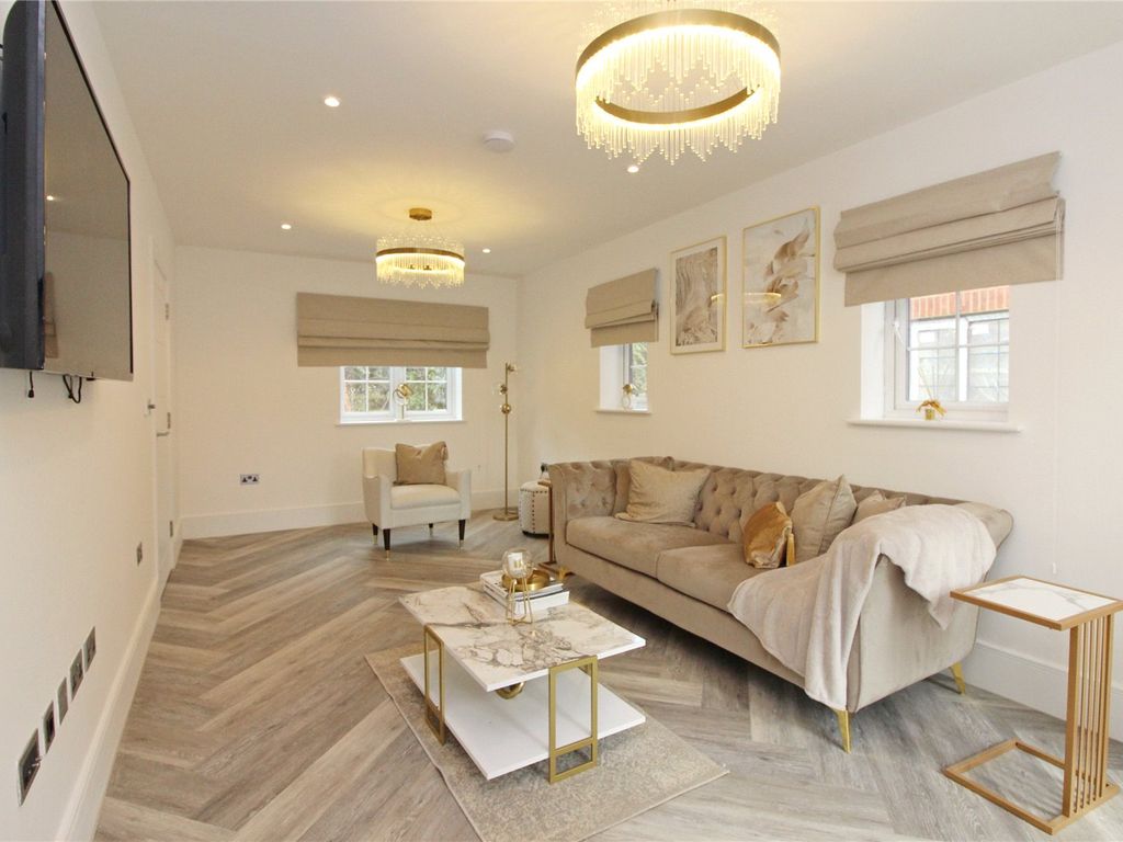 New home, 5 bed detached house for sale in Waltham Grange Close, Little Waltham CM3, £875,000