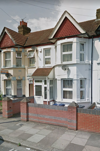 3 bed terraced house to rent in Kingston Road, Southall UB2, £2,000 pcm
