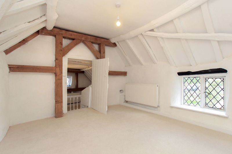 3 bed cottage for sale in Bowling Alley, Oving, Aylesbury HP22, £800,000