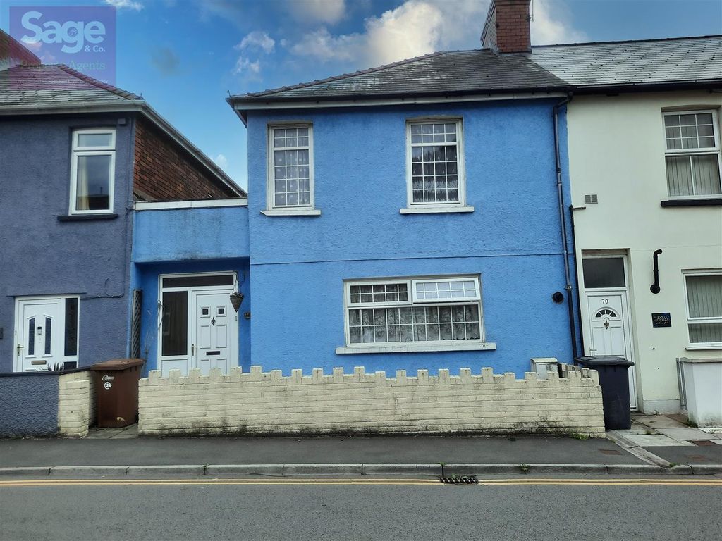 3 bed terraced house for sale in Gladstone Street, Cross Keys, Newport NP11, £242,000