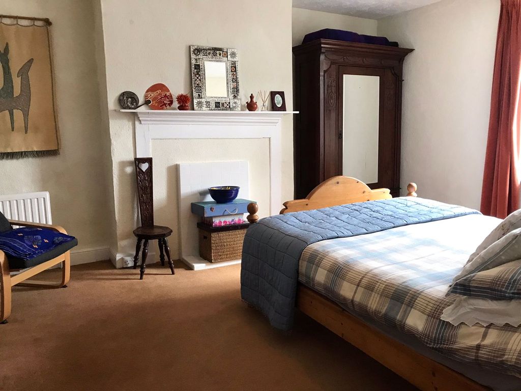 4 bed detached house for sale in Llansteffan, Carmarthen, Carmarthenshire SA33, £600,000