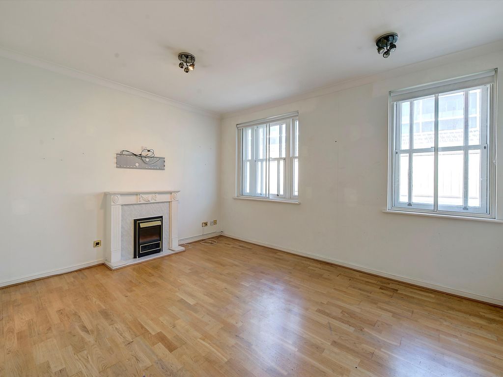 2 bed flat for sale in Hugh Street, London SW1V, £650,000