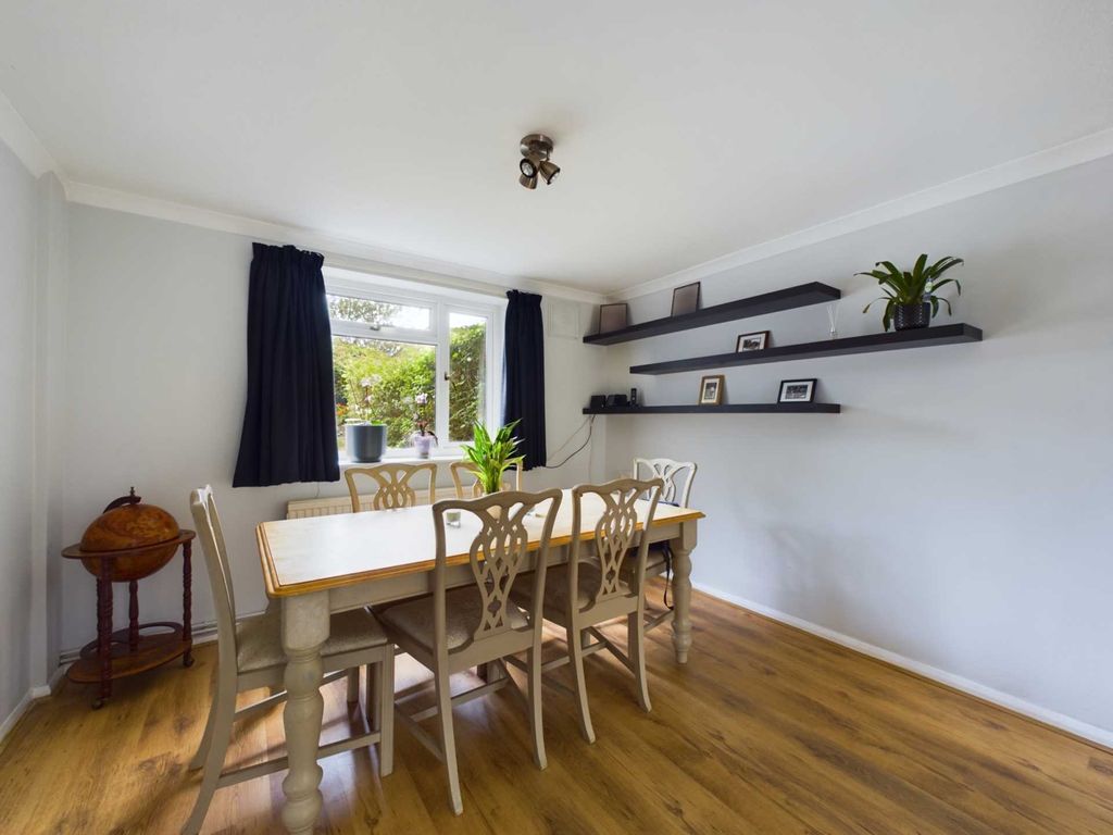 4 bed semi-detached house for sale in Elizabeth Road, Marlow SL7, £650,000