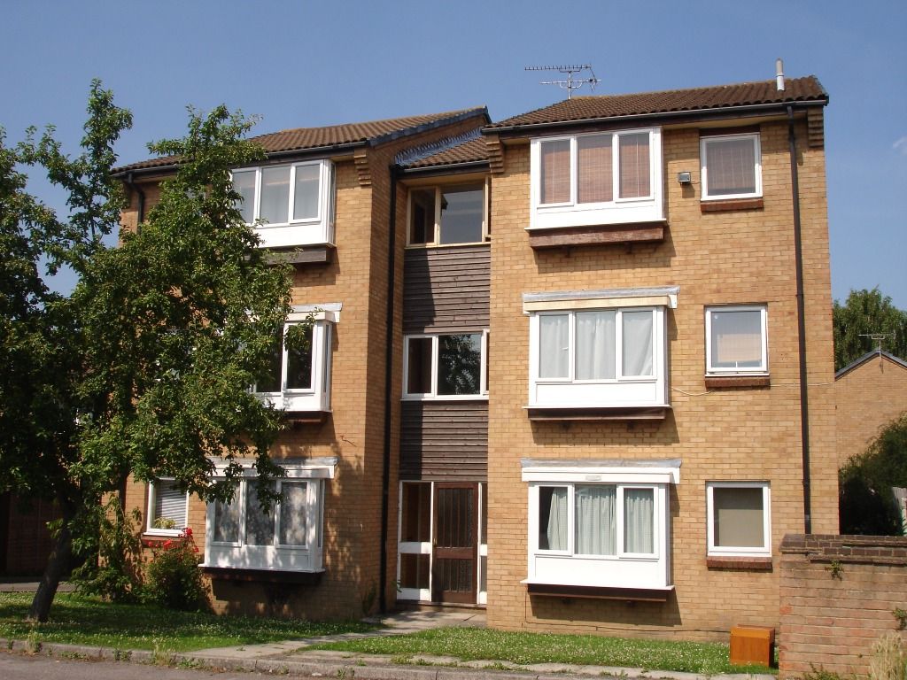 1 bed flat to rent in Tom Price Close, Fairview, Cheltenham GL52, £695 pcm