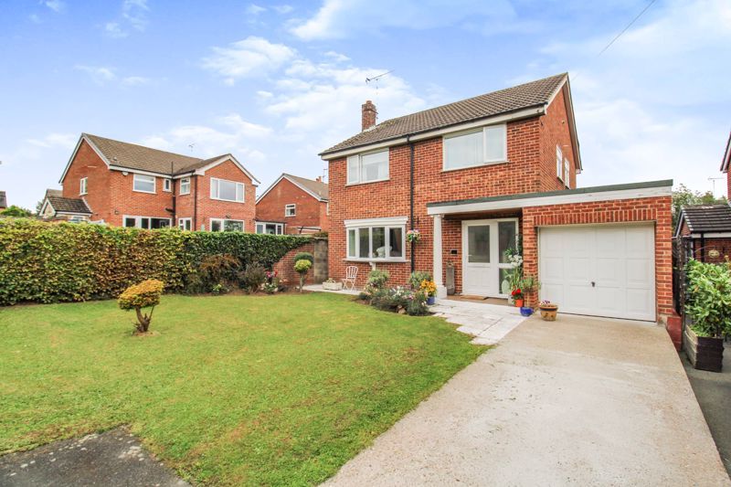 4 bed detached house for sale in Narrow Lane, Denstone, Uttoxeter ST14, £425,000