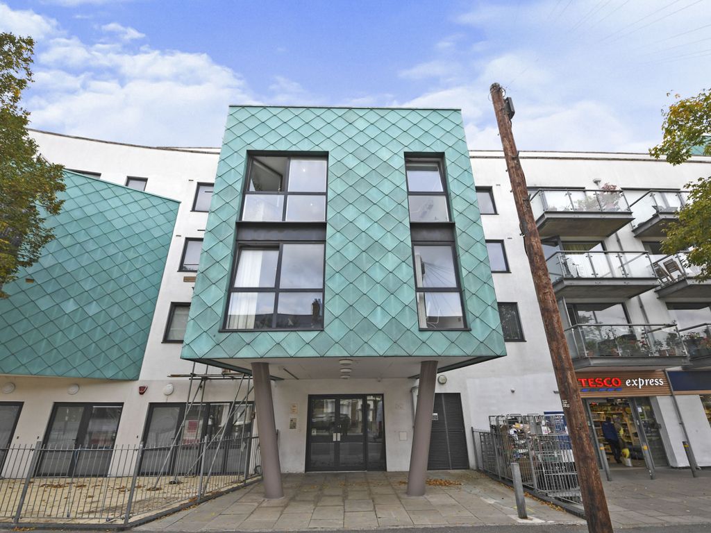 1 bed flat for sale in 71A Drayton Park, Highbury N5, £425,000