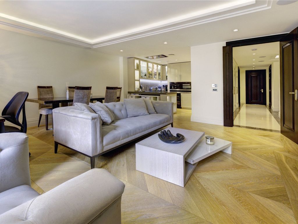 2 bed flat for sale in Strand, London WC2R, £2,500,000