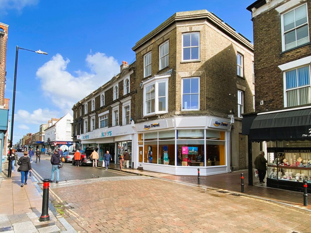1 bed flat for sale in Custom House Lane, Deal CT14, £172,500