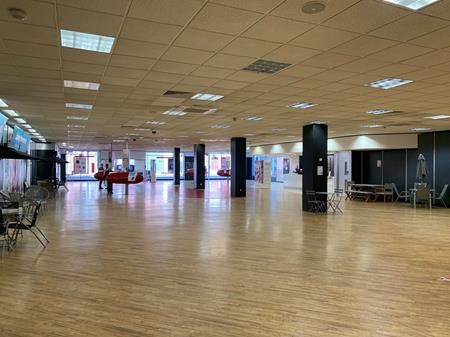 Leisure/hospitality to let in Bridge Street, Bolton, Lancashire BL1, £135,000 pa