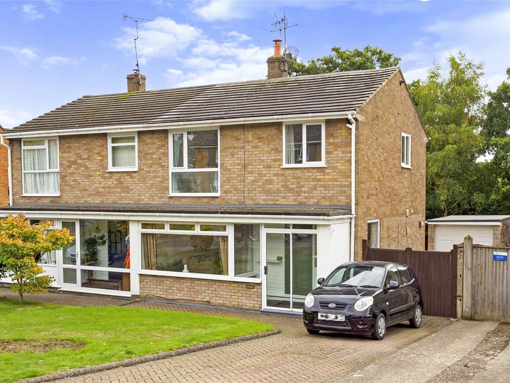 3 bed semi-detached house for sale in Chieveley Drive, Tunbridge Wells TN2, £475,000