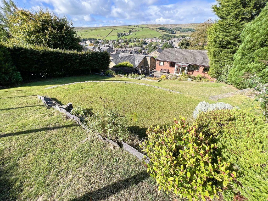 3 bed detached house for sale in Longacres Drive, Whitworth, Rossendale OL12, £290,000