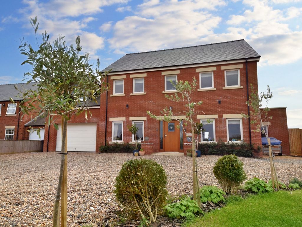 5 bed detached house for sale in Wildshed Lane, Burgh Le Marsh PE24, £649,950