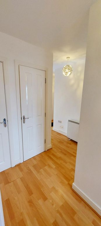 2 bed flat to rent in Fleming Walk, Church Village, Pontypridd CF38, £1,000 pcm