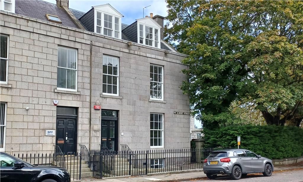 Office to let in 1 Albert Street, Aberdeen, Aberdeenshire AB25, Non quoting