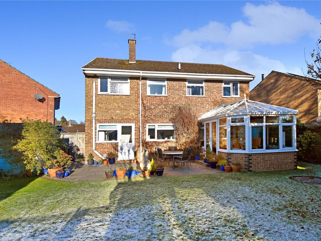 5 bed detached house for sale in The Cleavers, Burbage, Marlborough, Wiltshire SN8, £550,000