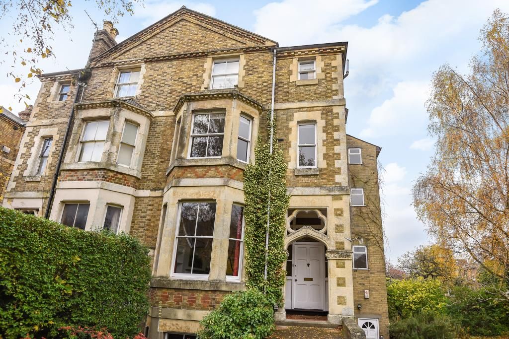 2 bed flat for sale in North Oxford, Oxford OX2, £475,000