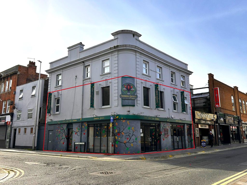 Restaurant/cafe to let in Regent Street, Weston-Super-Mare BS23, £52,000 pa