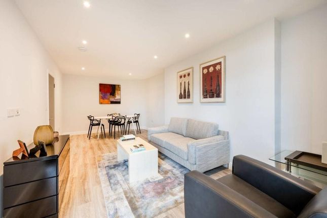 3 bed flat to rent in Maida Vale, Maida Vale W9, £4,550 pcm